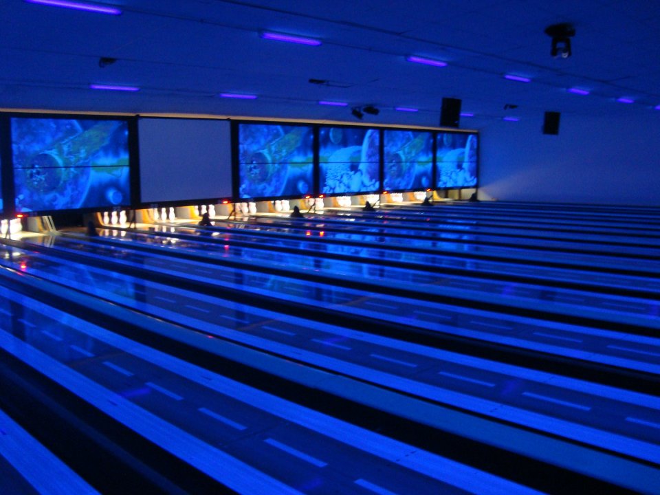 Norwich Ten Pin Bowl Visit CT